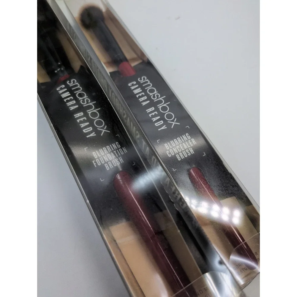 NIB LOT 2🥰SMASHBOX Blurring Concealer Brush & Foundation Brushes Camera Ready